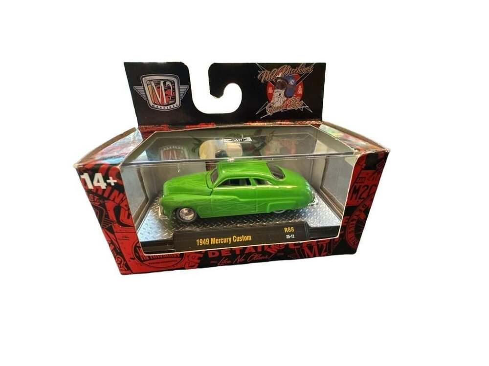 M2 Machines 1:64 Detroit Muscle Release 88 1949 Mercury Custom